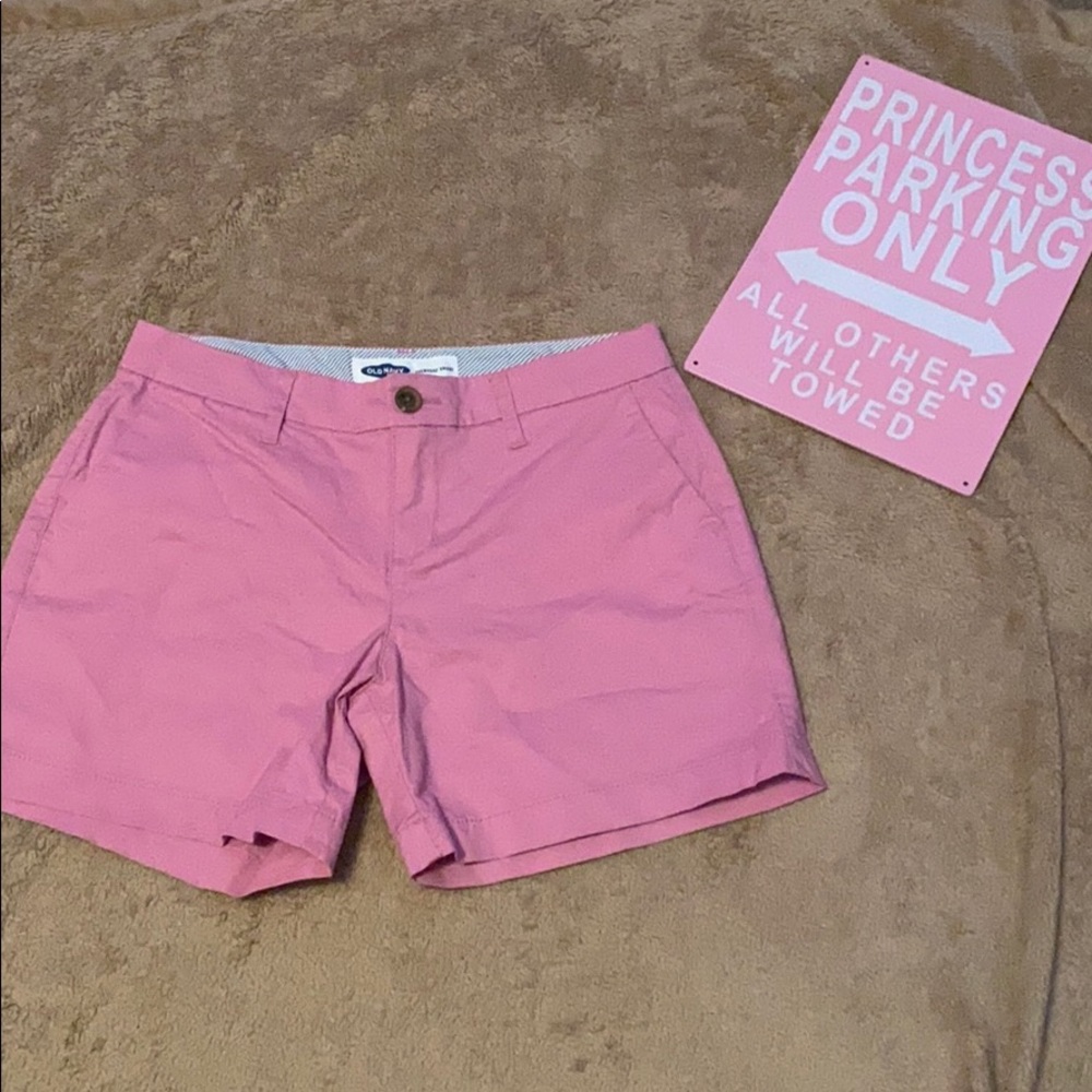 Pink Old Navy Shorts 🩳.